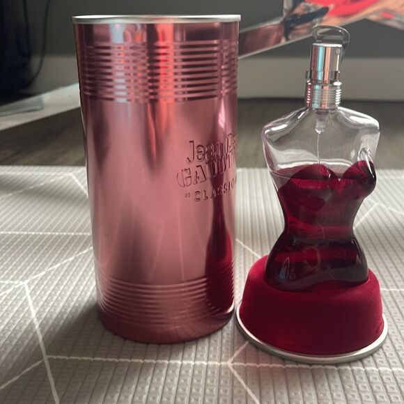 Jean Paul Gaultier
Classique Eau de Parfum Spray - Picture 2 of 3